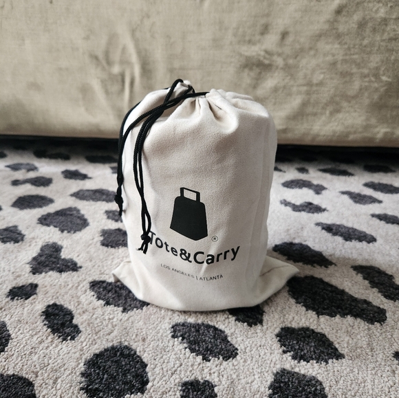 Mini Barrel Bag NWOT - Picture 7 of 7